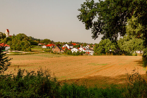 Thumbnail: _JA 40801 Kirche, Hohenried Nordost.jpg